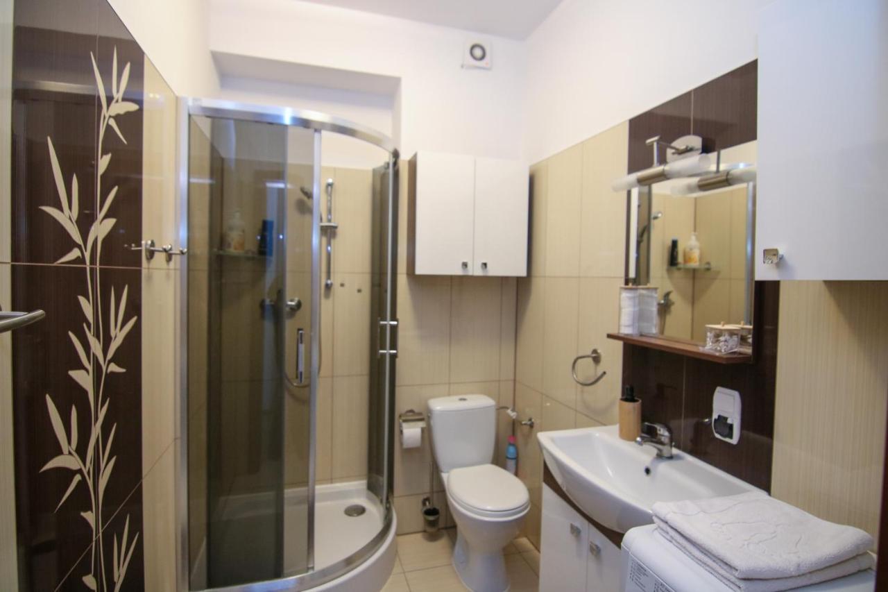 Dmk Green Apartment Near Warsaw-Modlin Airport Nowy Dwór Mazowiecki Exteriör bild