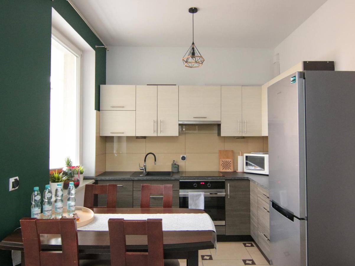 Dmk Green Apartment Near Warsaw-Modlin Airport Nowy Dwór Mazowiecki Exteriör bild